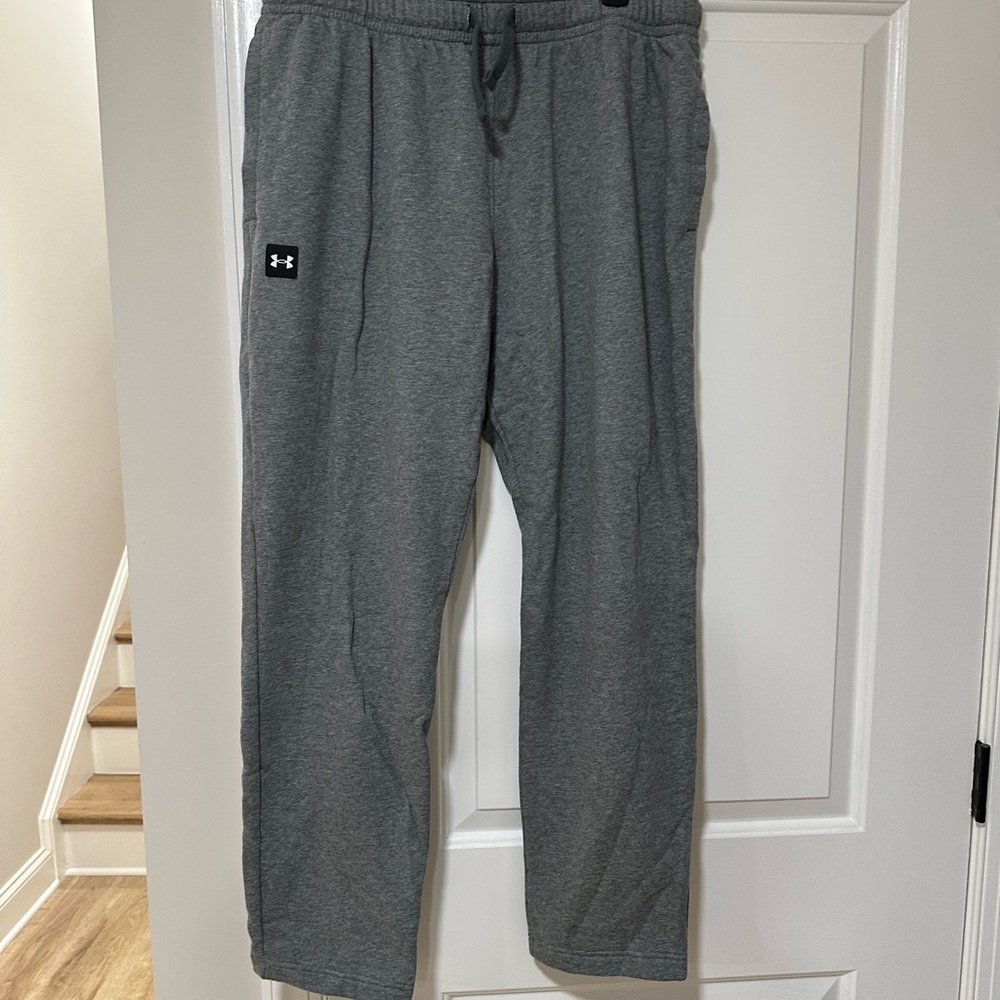 Under Armour Men's Gray Sweatpants